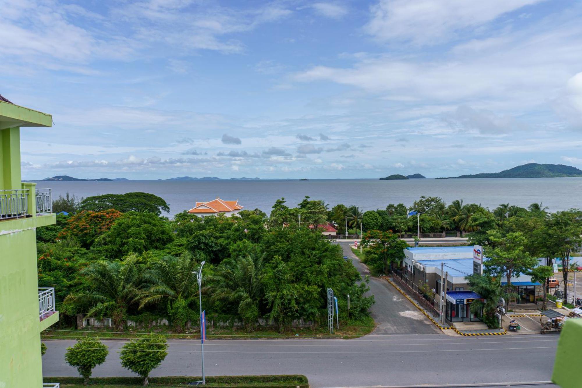 Reachbut Sessor Hotel Kep Exterior photo