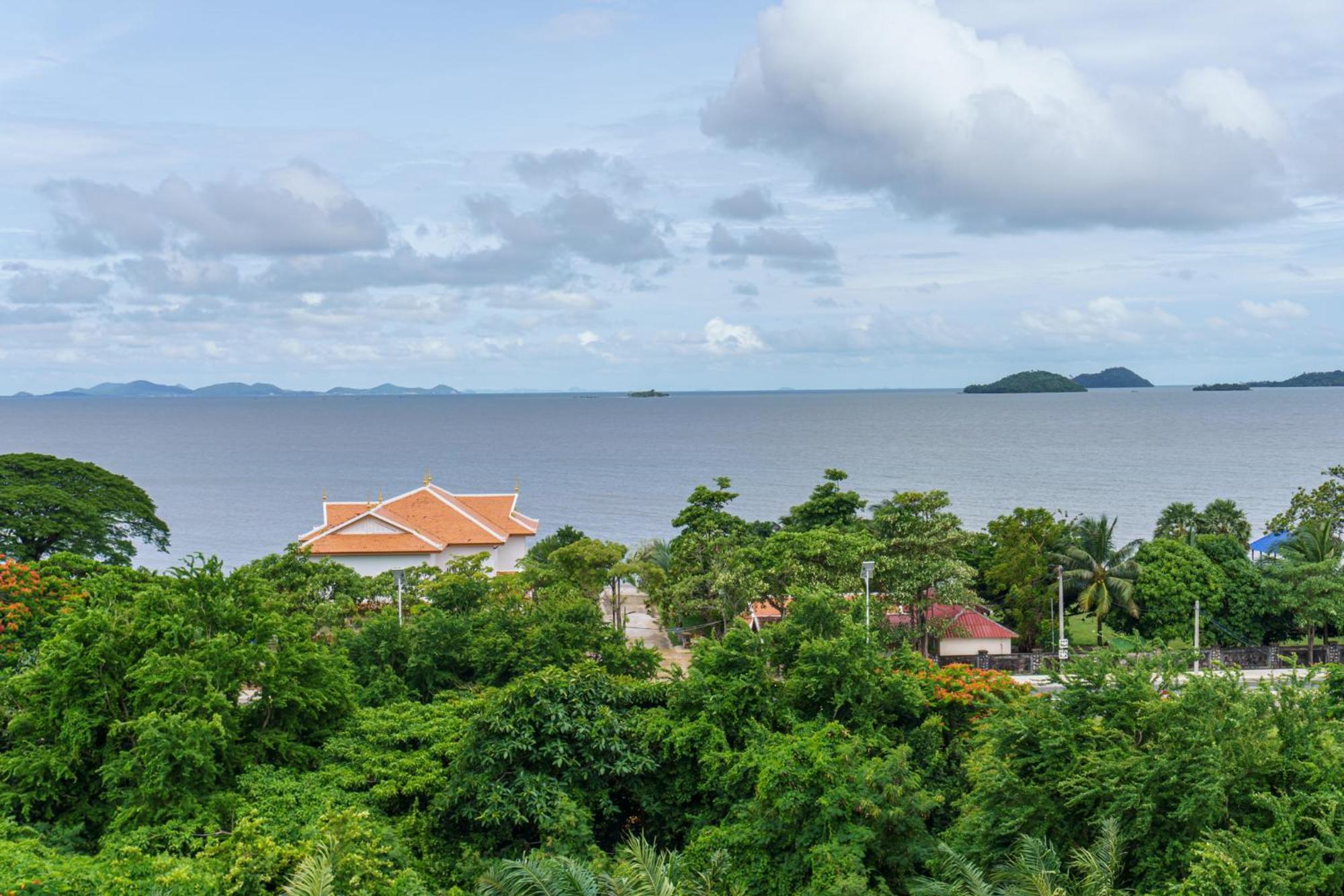 Reachbut Sessor Hotel Kep Exterior photo
