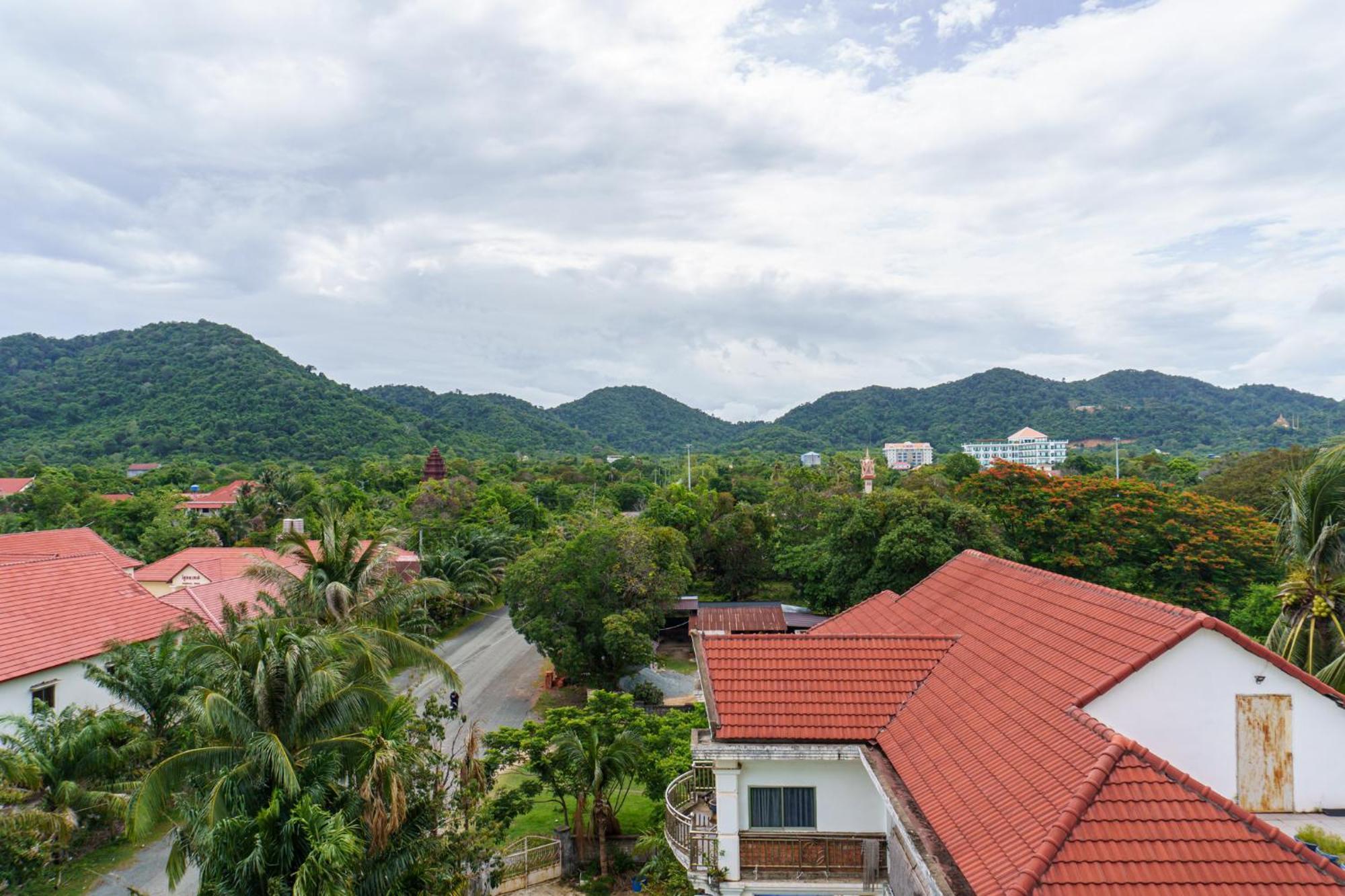 Reachbut Sessor Hotel Kep Exterior photo